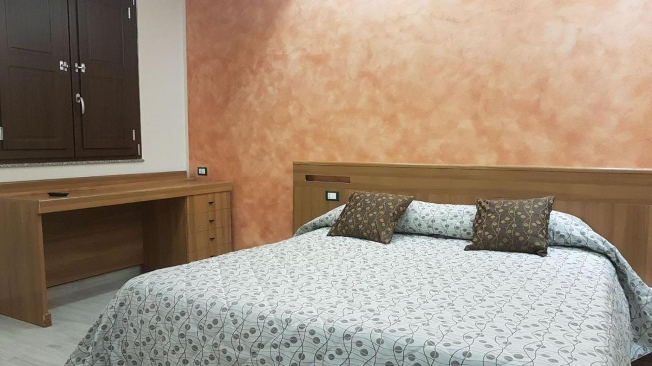 Hotel Caligiuri Decollatura Eksteriør bilde