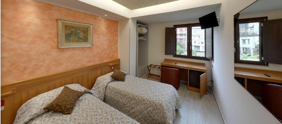 Hotel Caligiuri Decollatura Eksteriør bilde